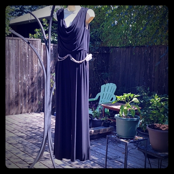 Amazing black pantsuit with belt - Picture 1 of 9